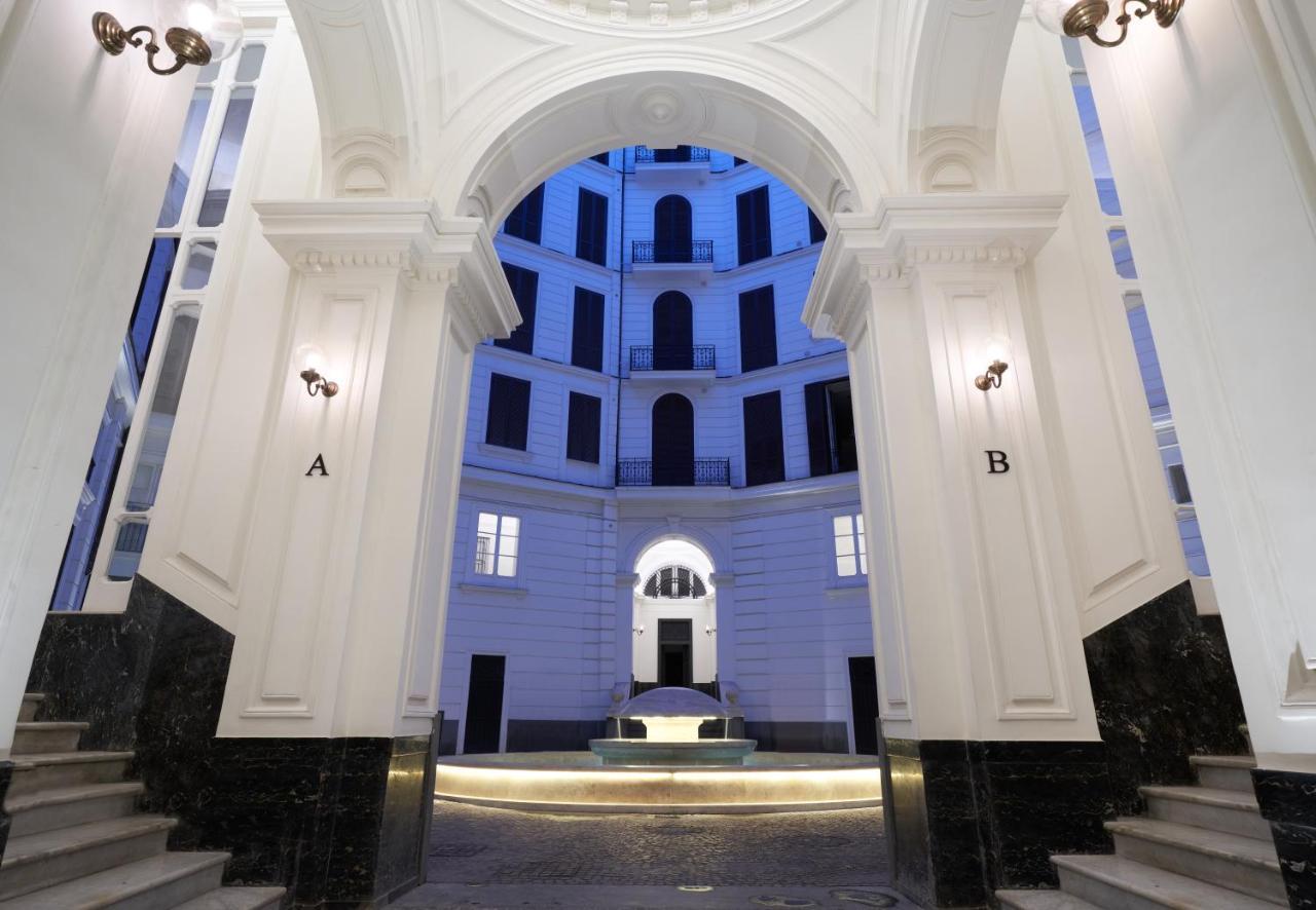 The One Napoli Luxury Apartment Exterior photo