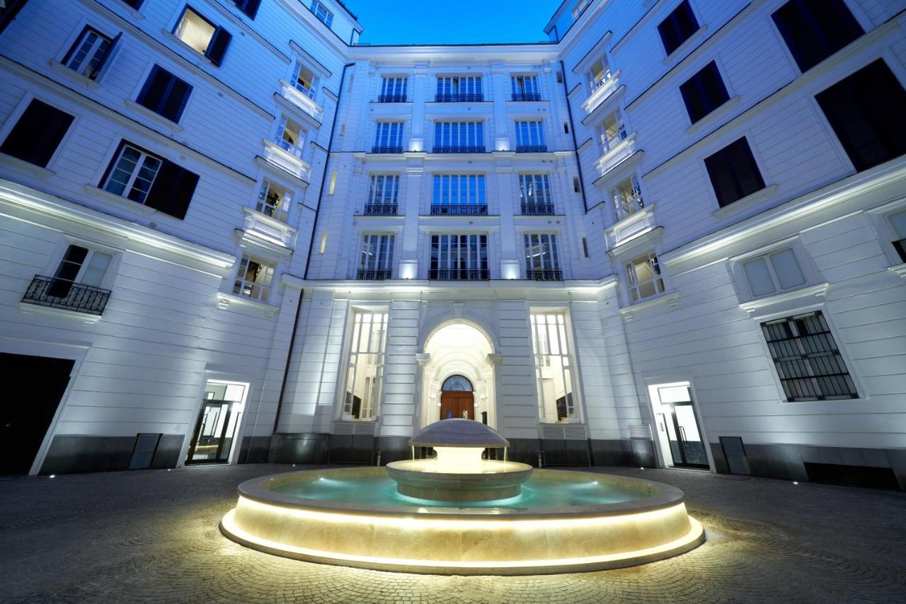 The One Napoli Luxury Apartment Exterior photo