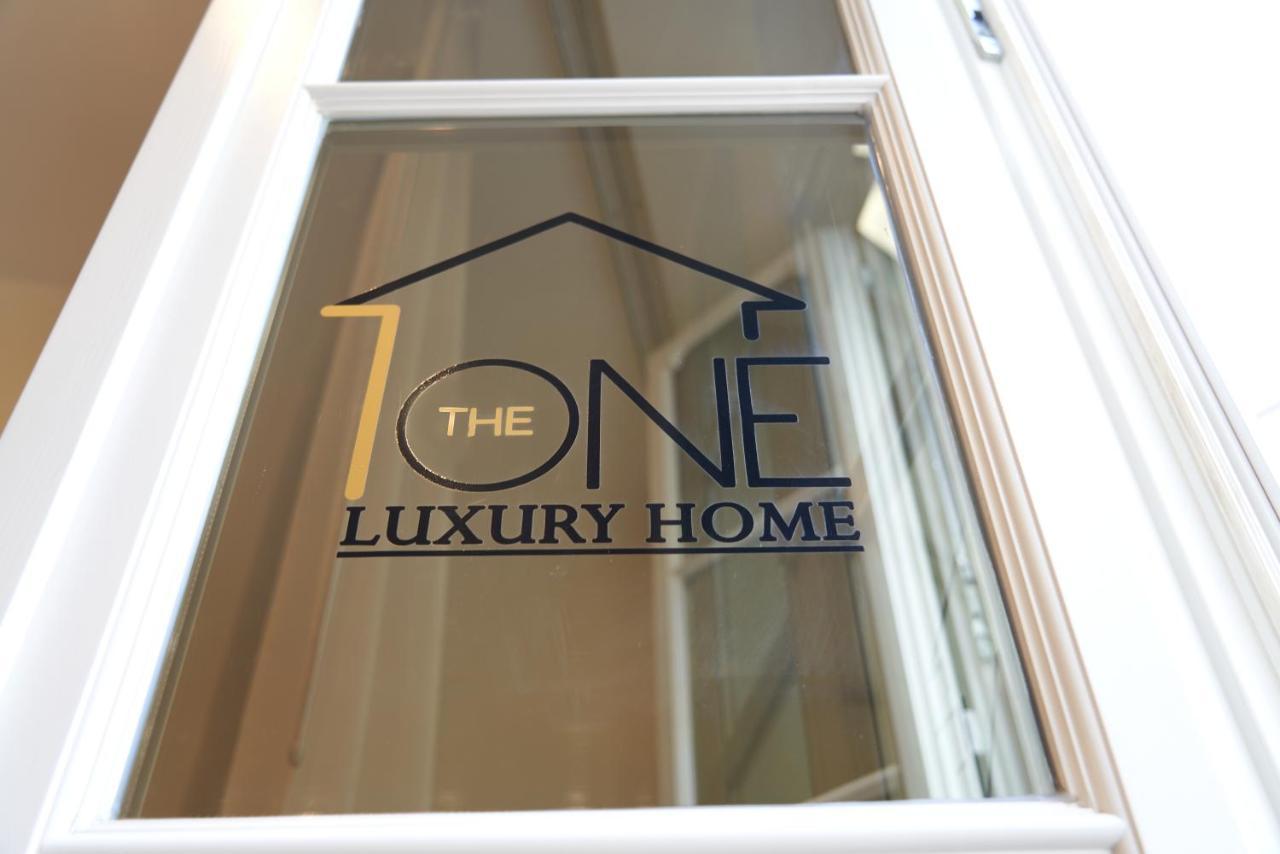 The One Napoli Luxury Apartment Exterior photo